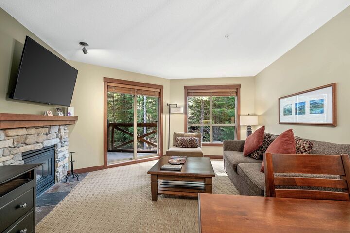 #207 - Living Area