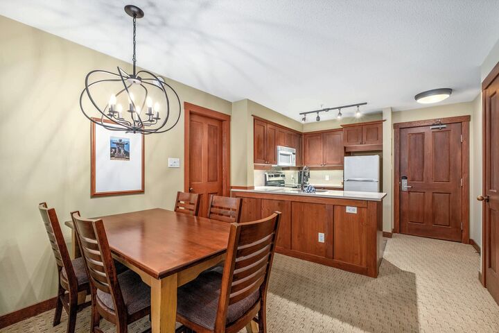#207 - Dining Area