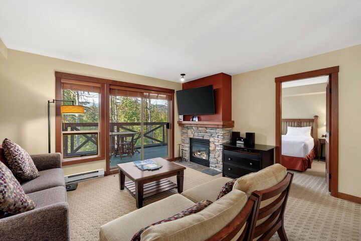 #304 - Living Area