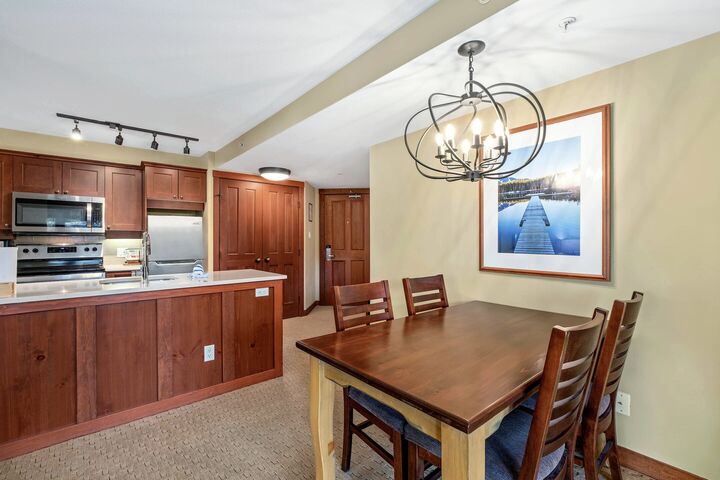#204 - Dining Area