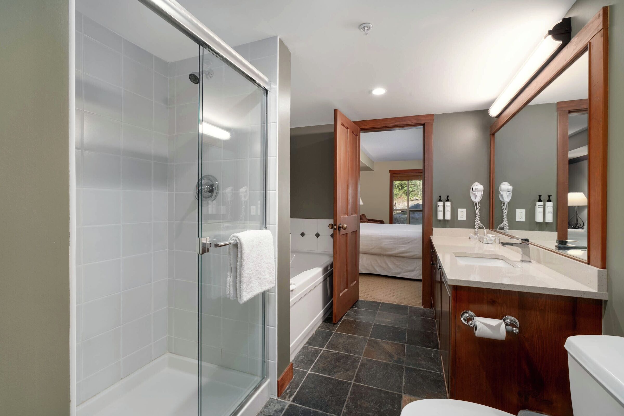 Ensuite Bathroom