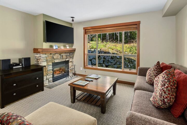 #214 - Living Area