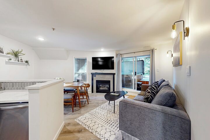 #122 - Living Area