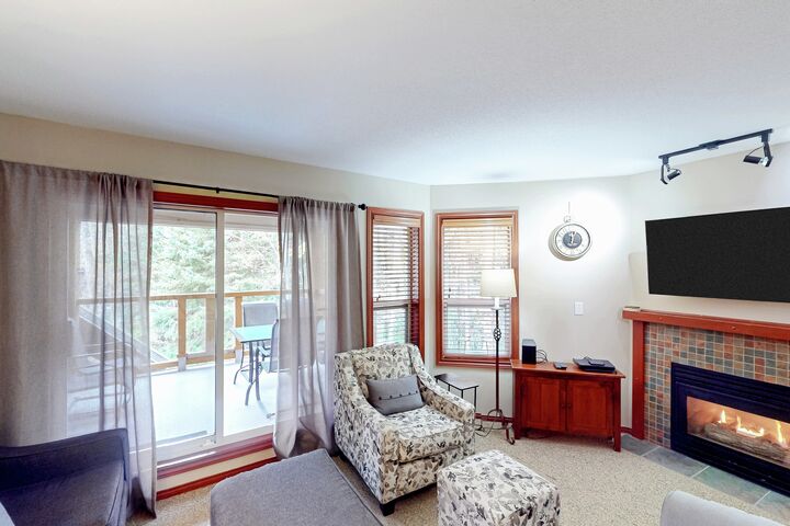 #42 - Living Area