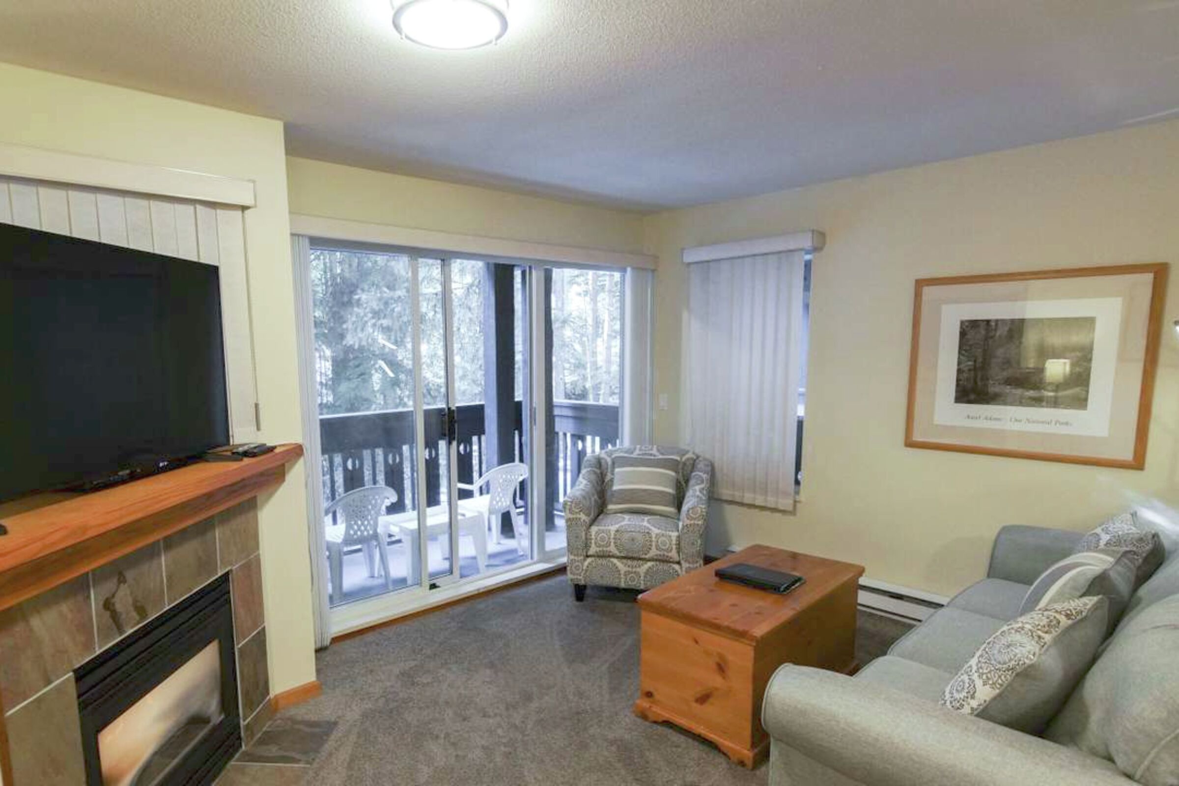 #32 - Living Room