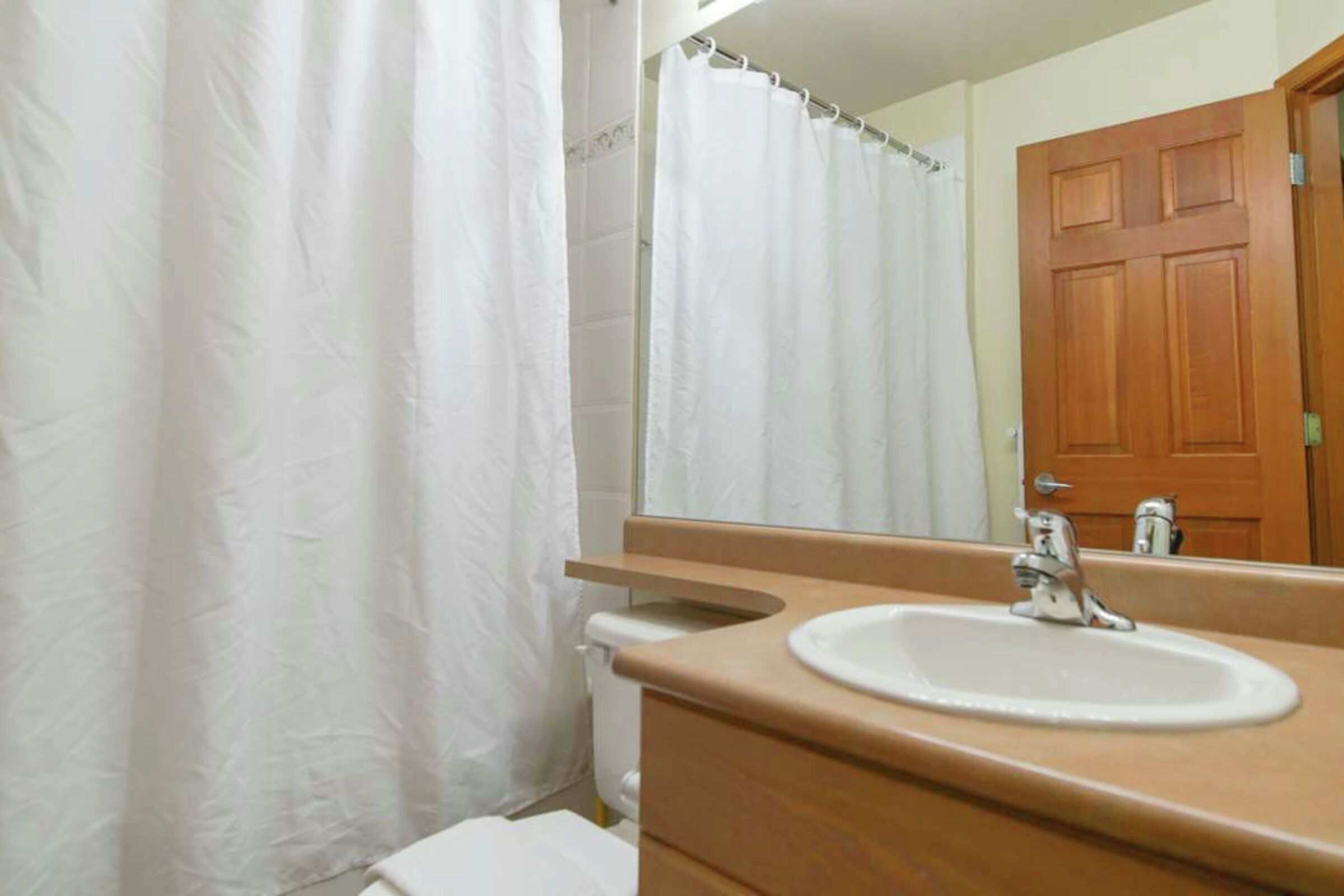 #32 - Bathroom