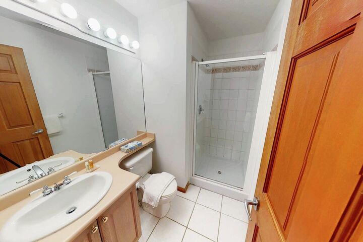 #16 - Bathroom