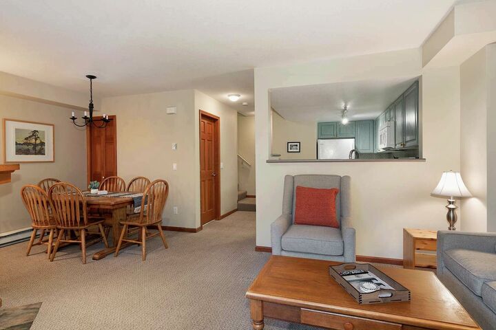#76 - Living Area