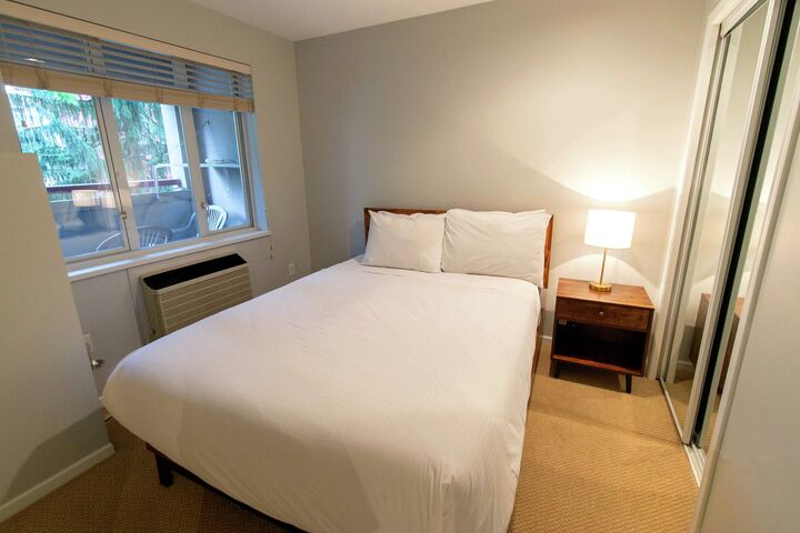 232 - Eagle - Bedroom