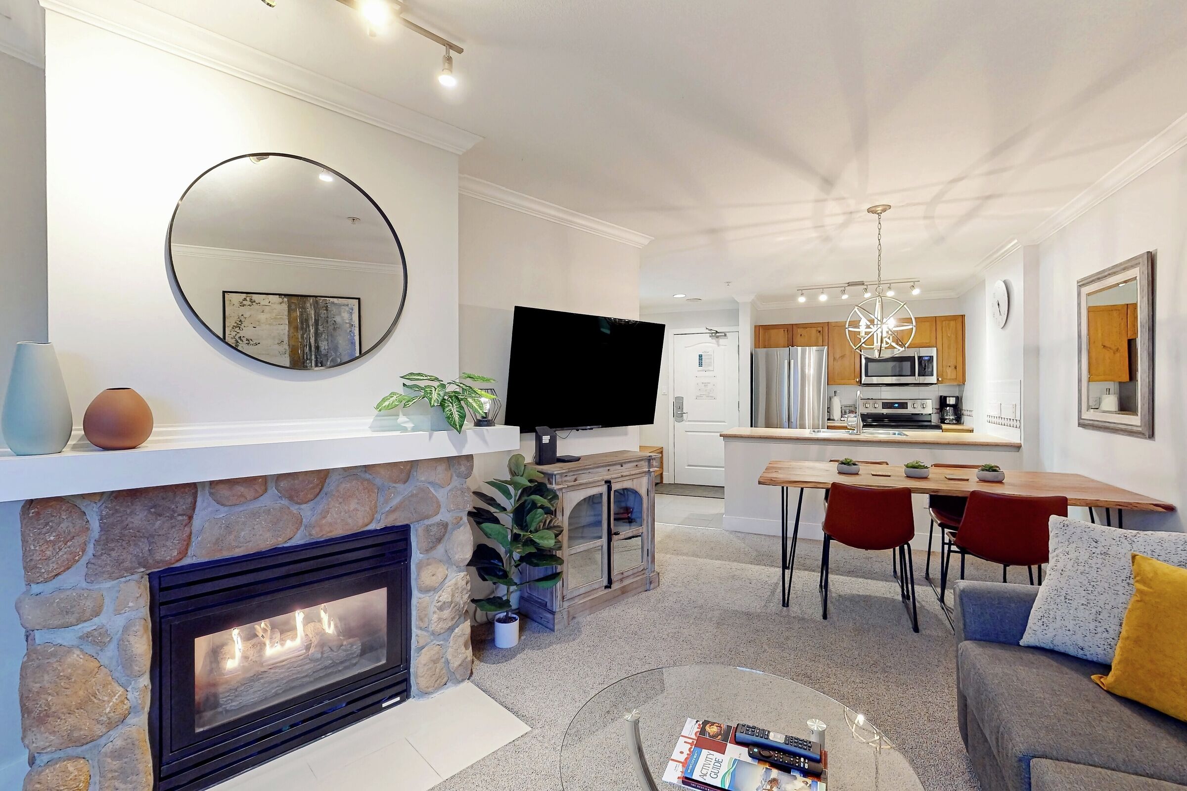 #427 - Living Area