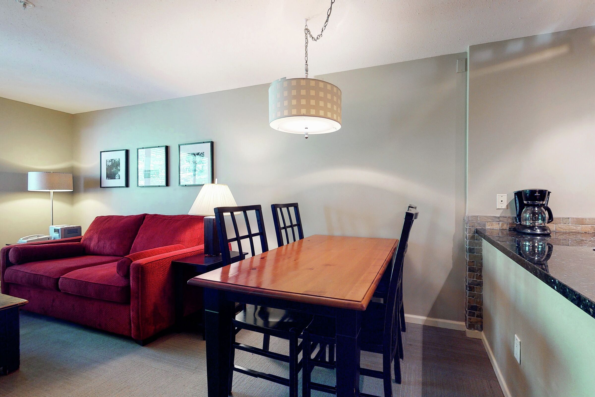 #302 - Dining Area