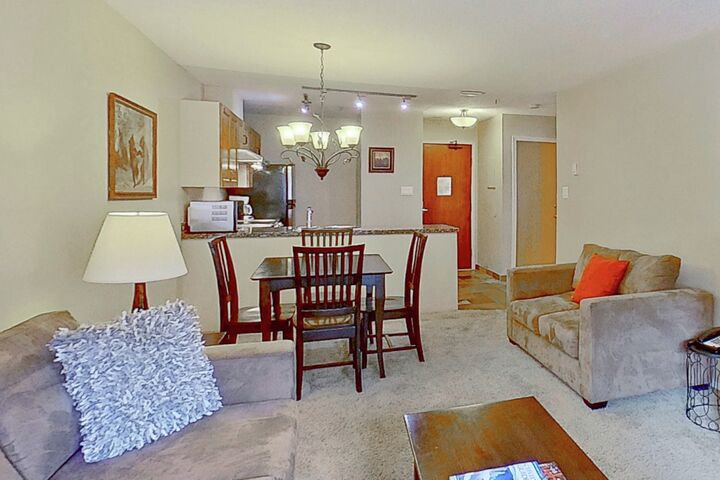 #252 - Living Area