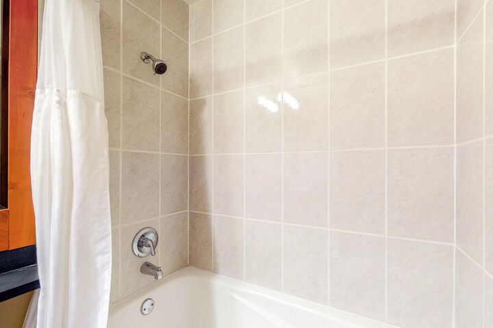 #341 - Bathroom
