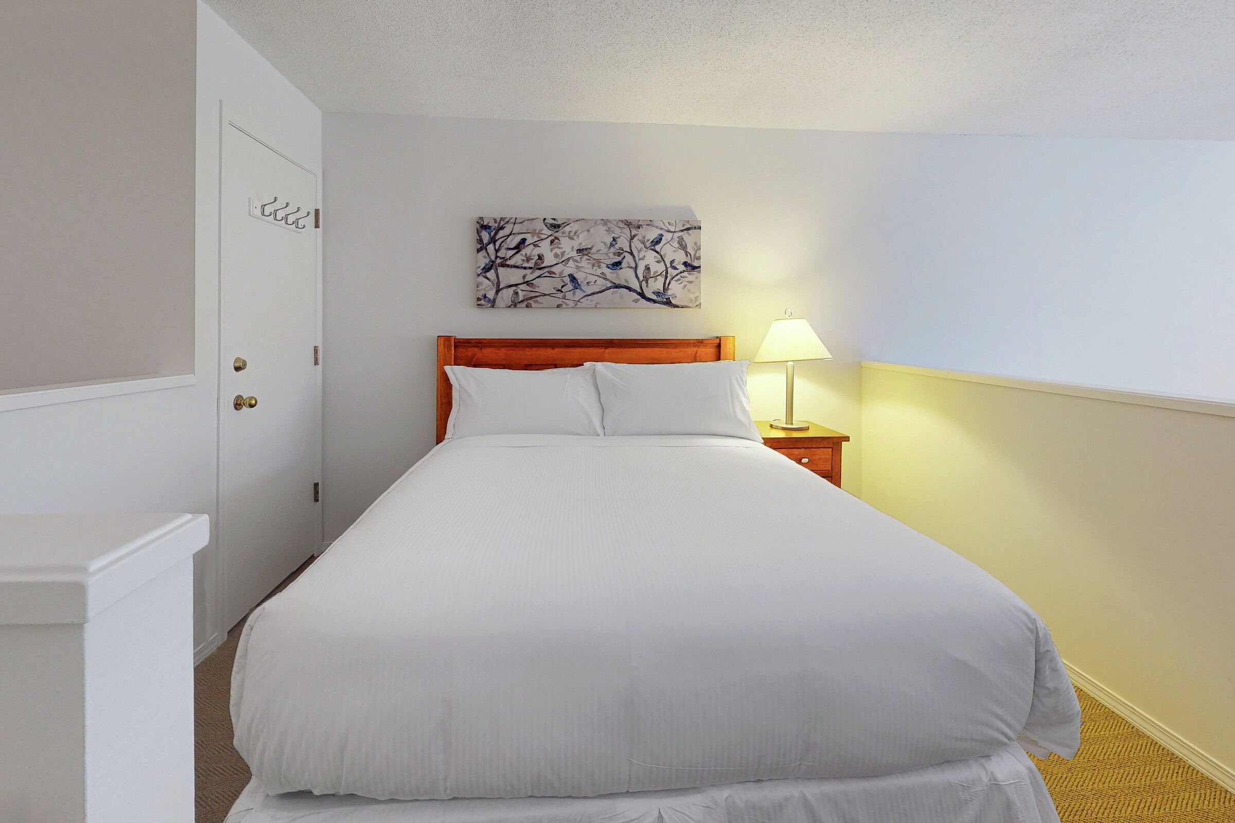 #335 - Loft Bedroom