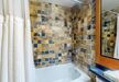 Gallery Thumbnail (#323 - Bathroom)