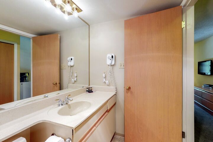 #235 - Hotel Room Bathroom