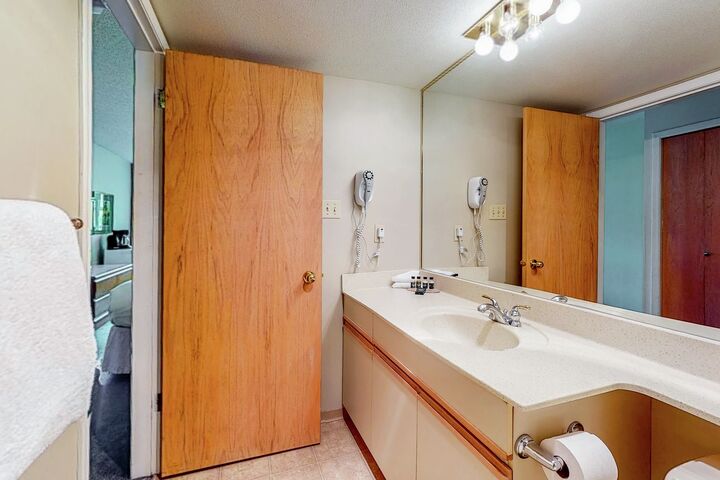 #222 - Hotel Room Bathroom