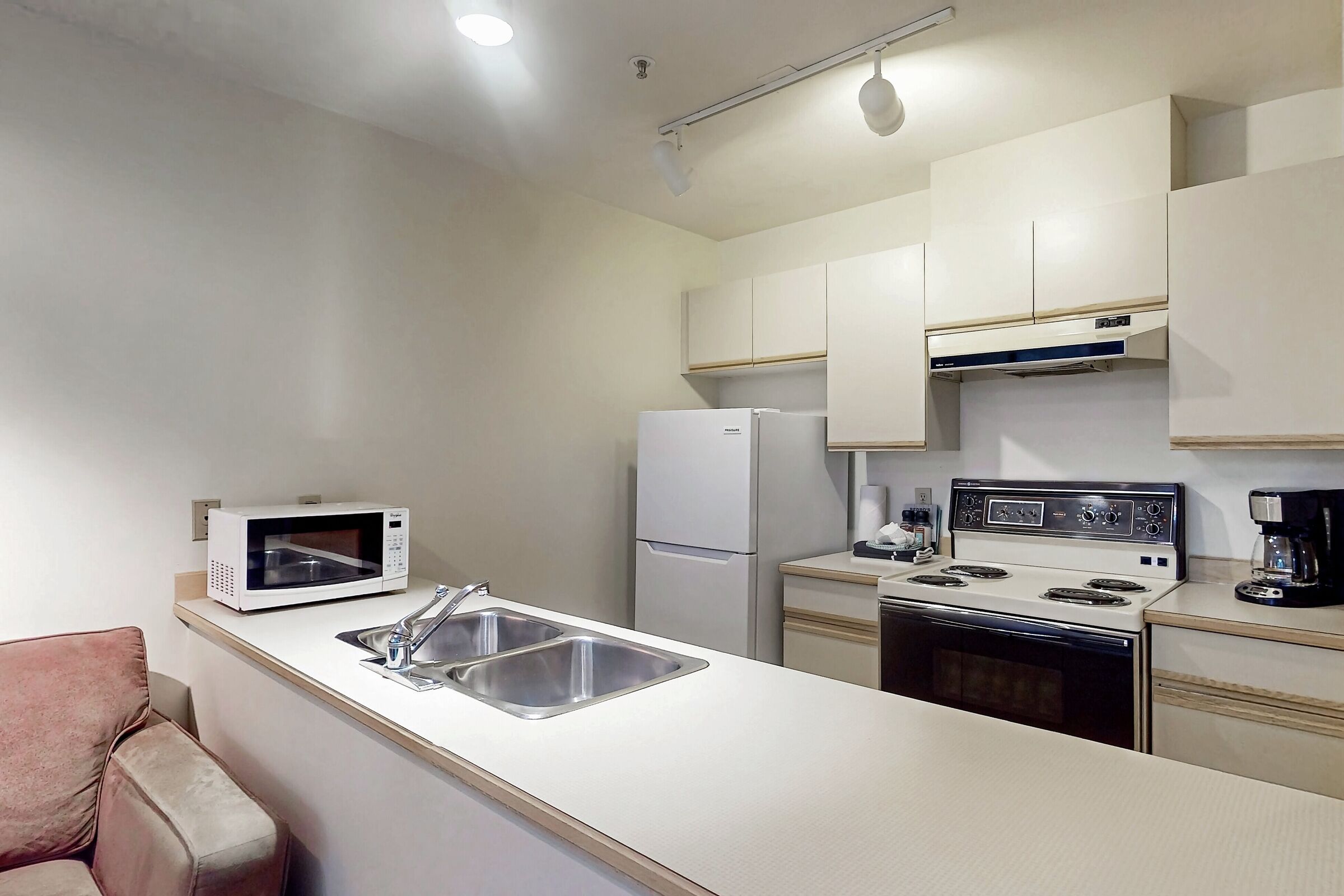 #234 - Studio Kitchen