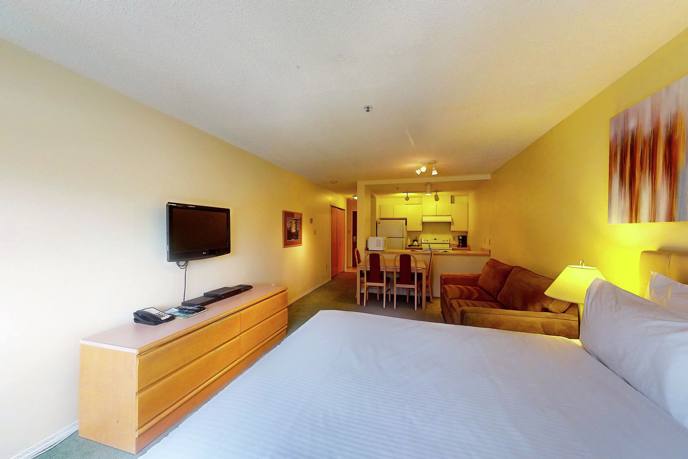 #223 - Studio Sleeping Area