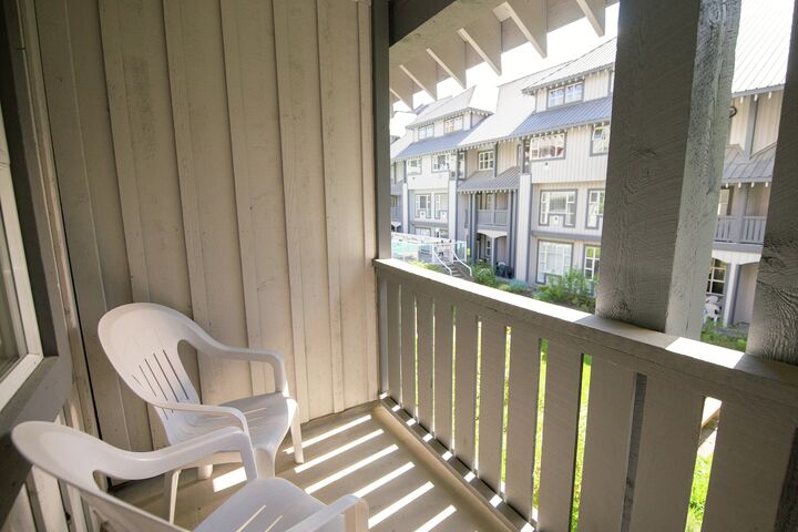#247 - Balcony