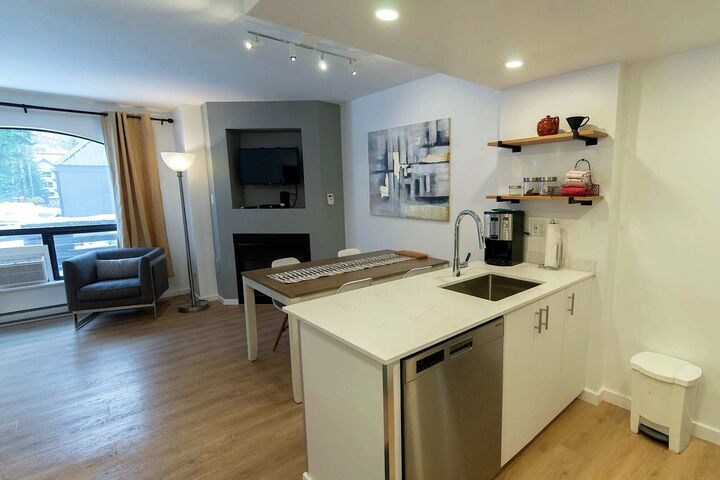 #214 - Kitchen