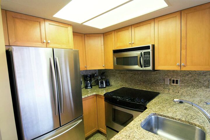 #403 - Kitchen