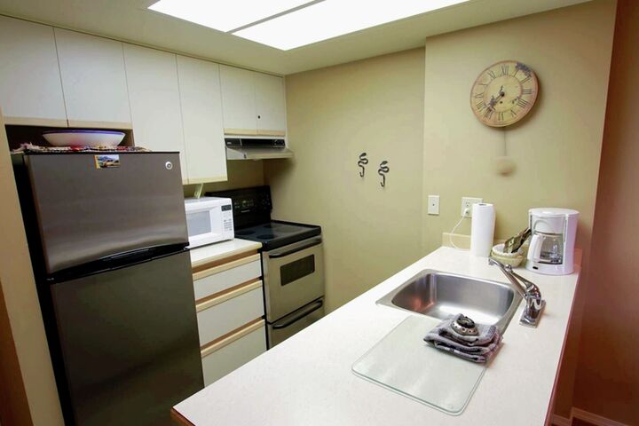 #207 - Kitchen
