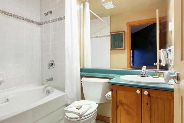 #26 - Bathroom