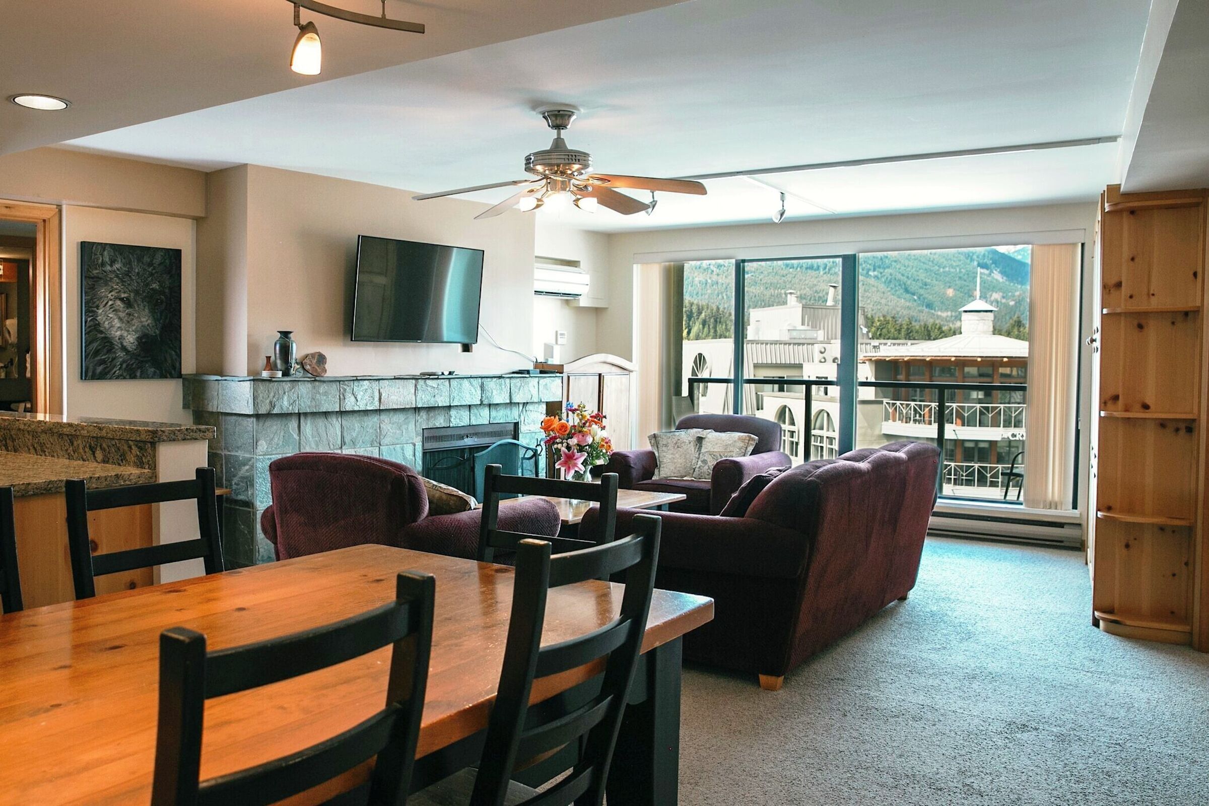 #407 - Dining Area & Living Area