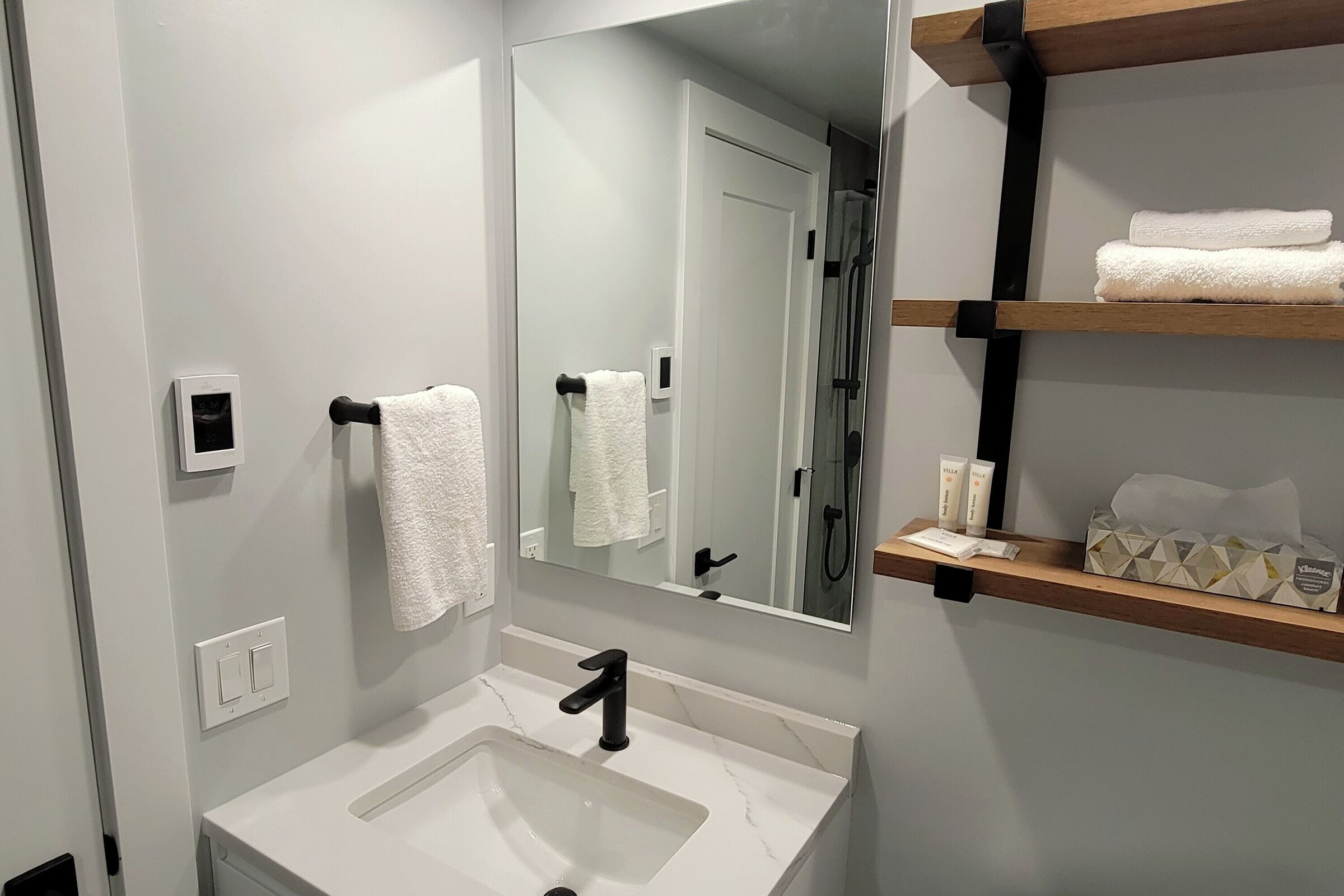 #122 - Bathroom
