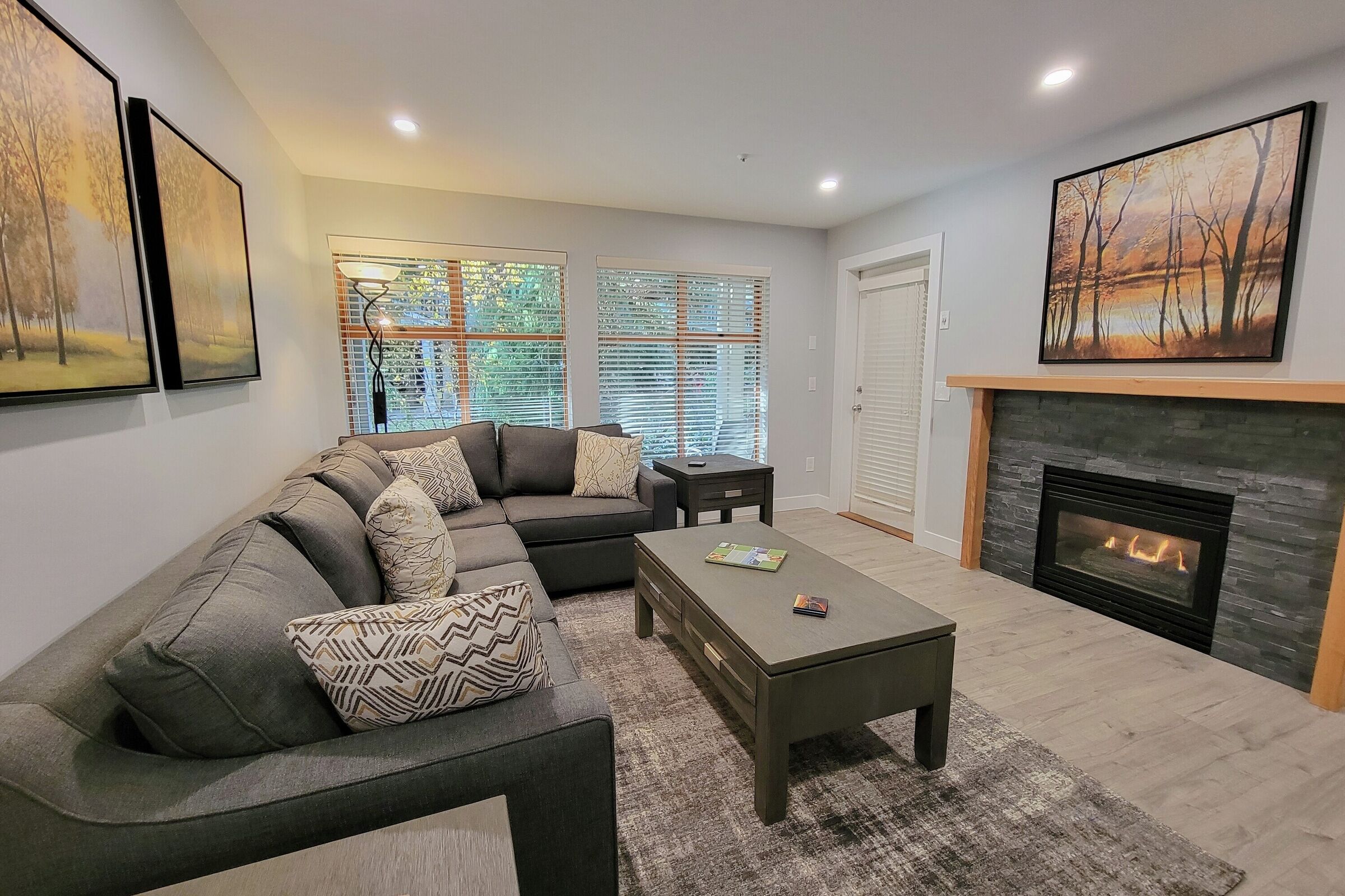 #122 - Living Area