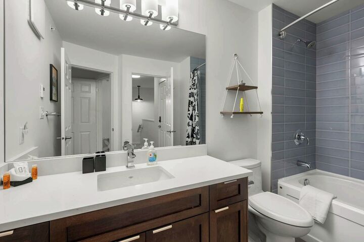 #11 - Bathroom