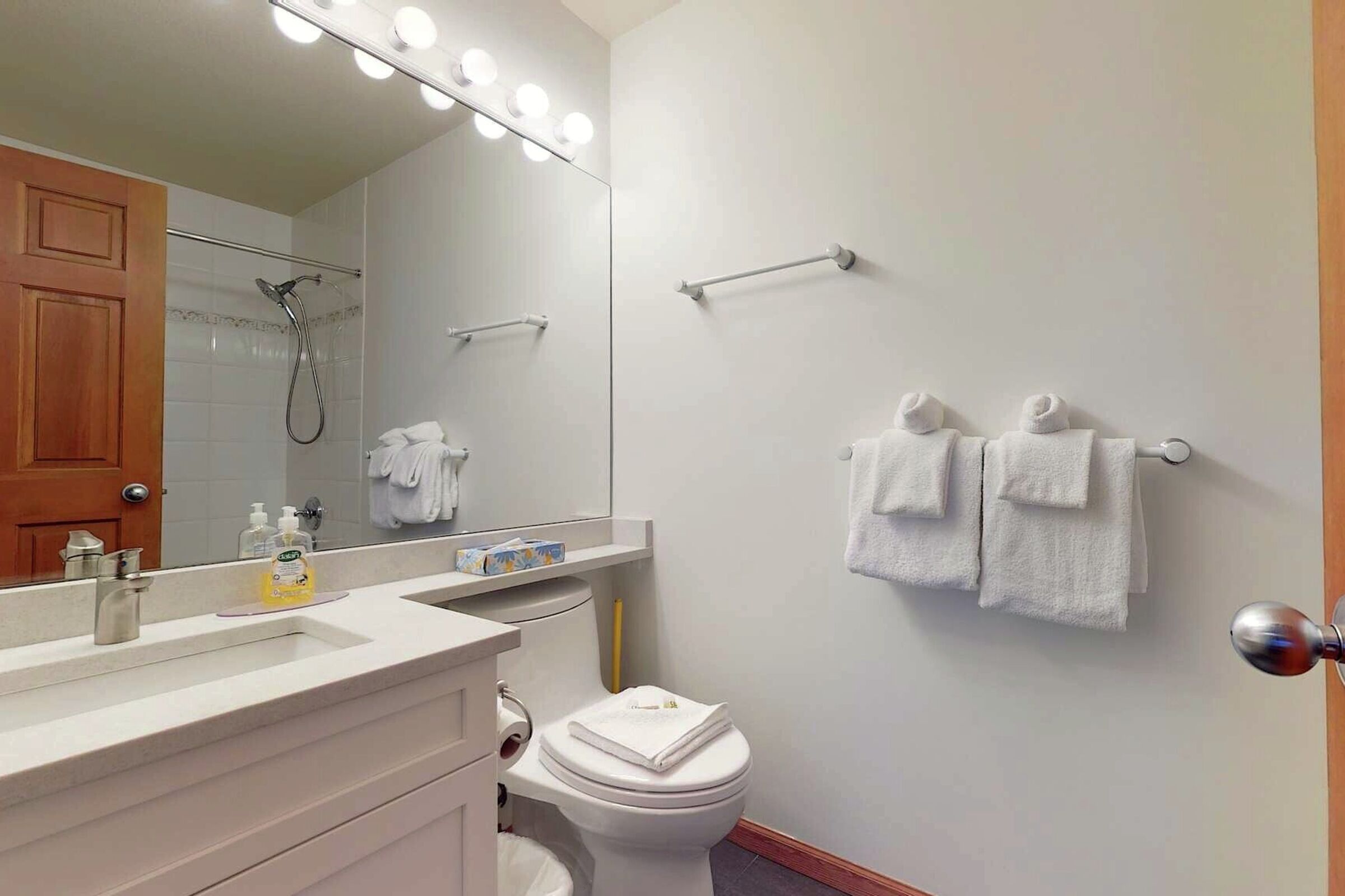 #42 - Master Ensuite Bathroom