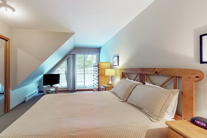 #05 - Master Bedroom