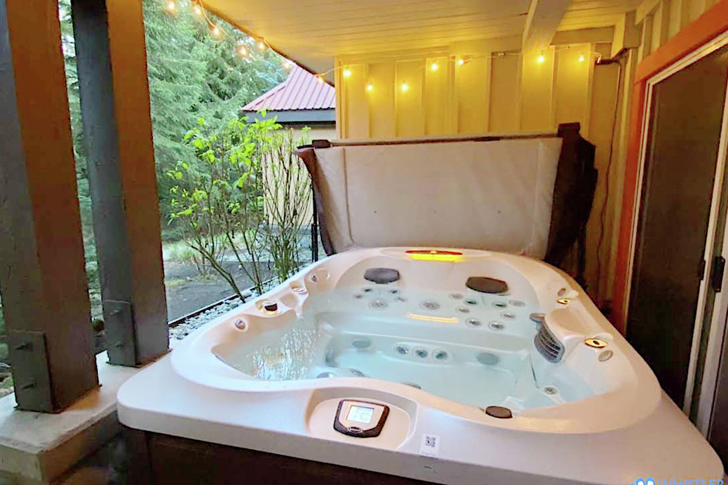 Outdoor Hot Tub