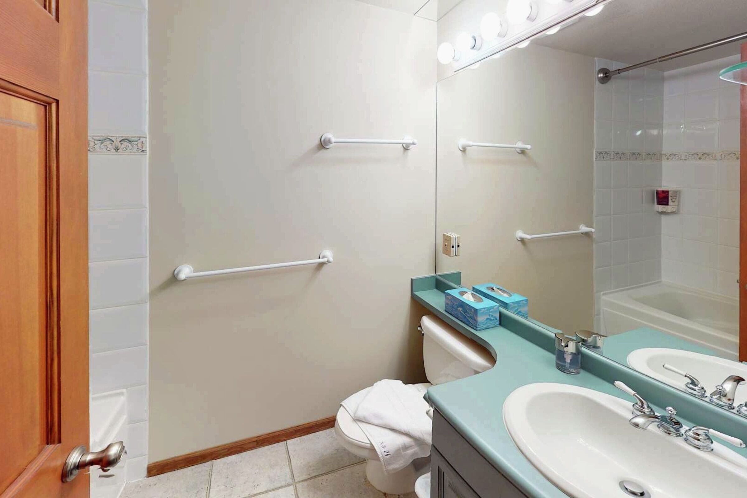 #24 - Bathroom