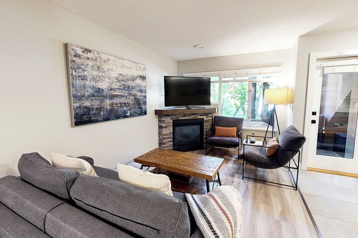 #36 - Living Area