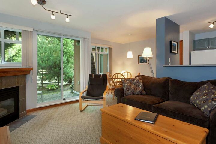 #23 - Living Area