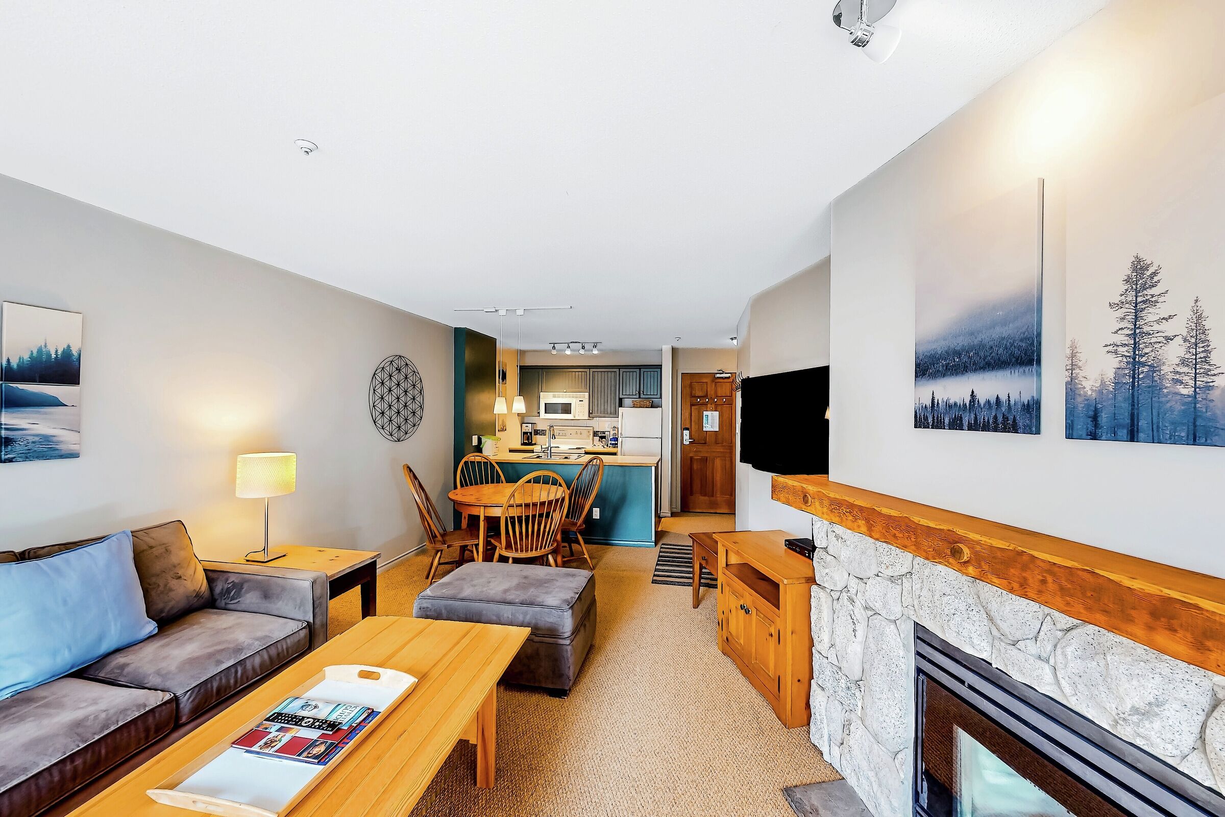 #314 - Living Area