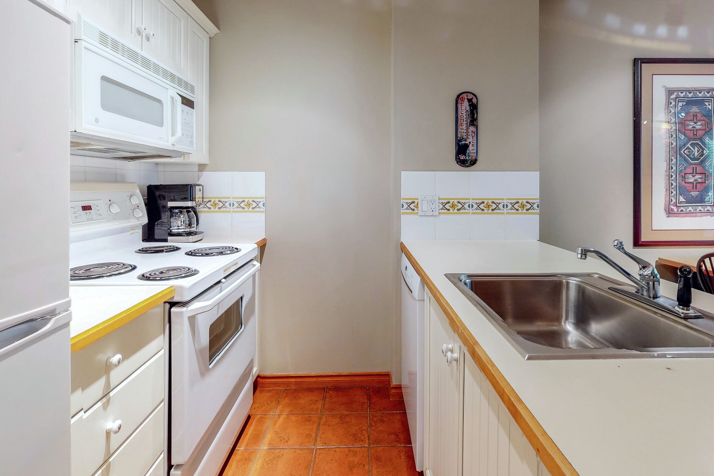 #122 - Kitchen