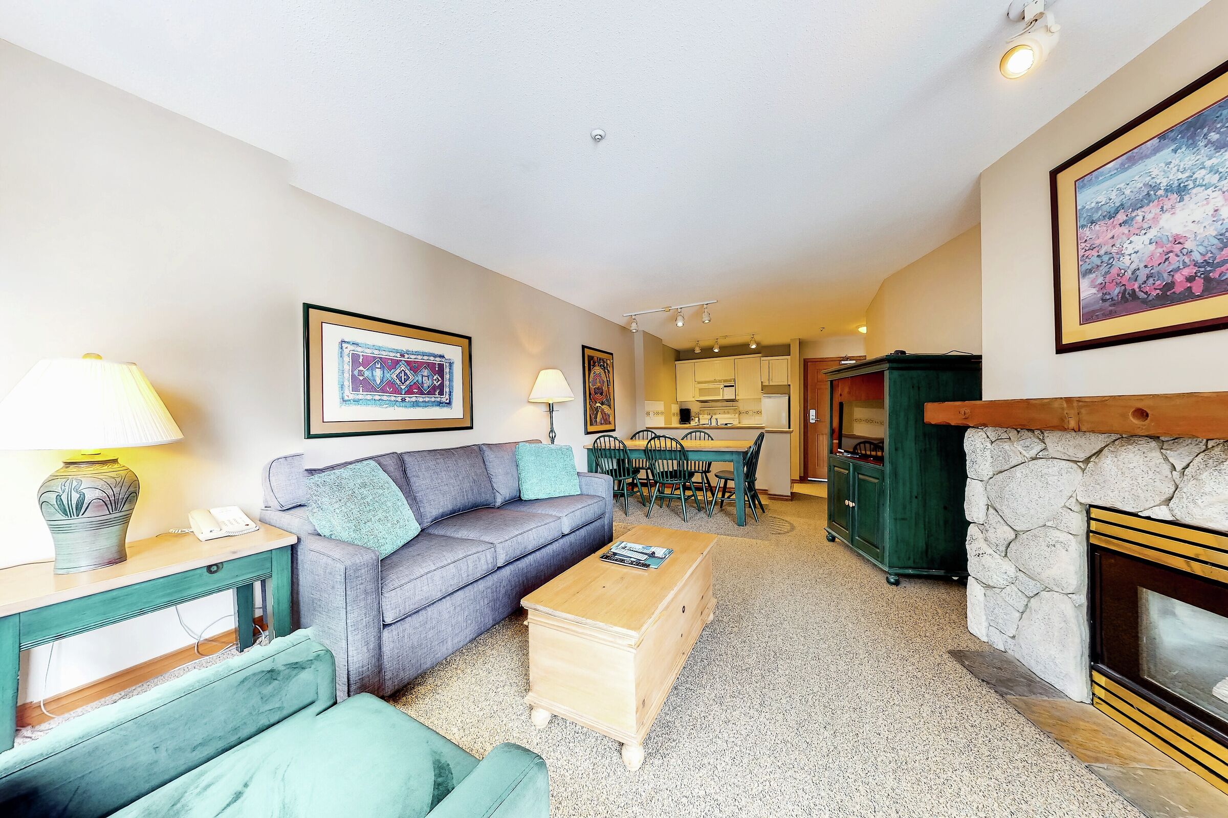 #211 - Living Area