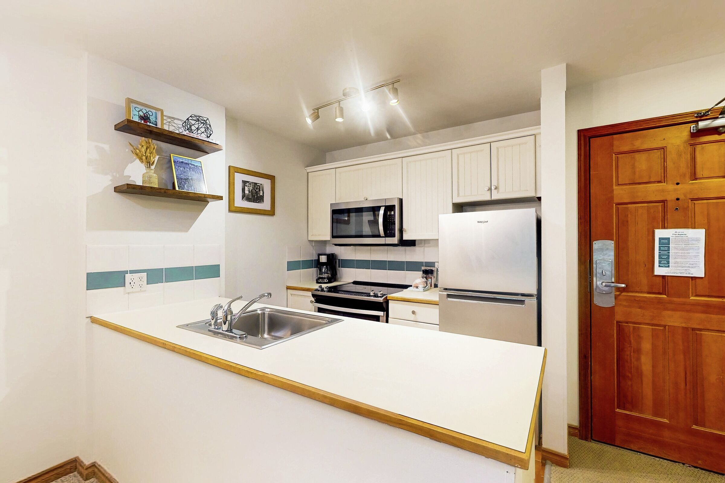 #214 - Kitchen