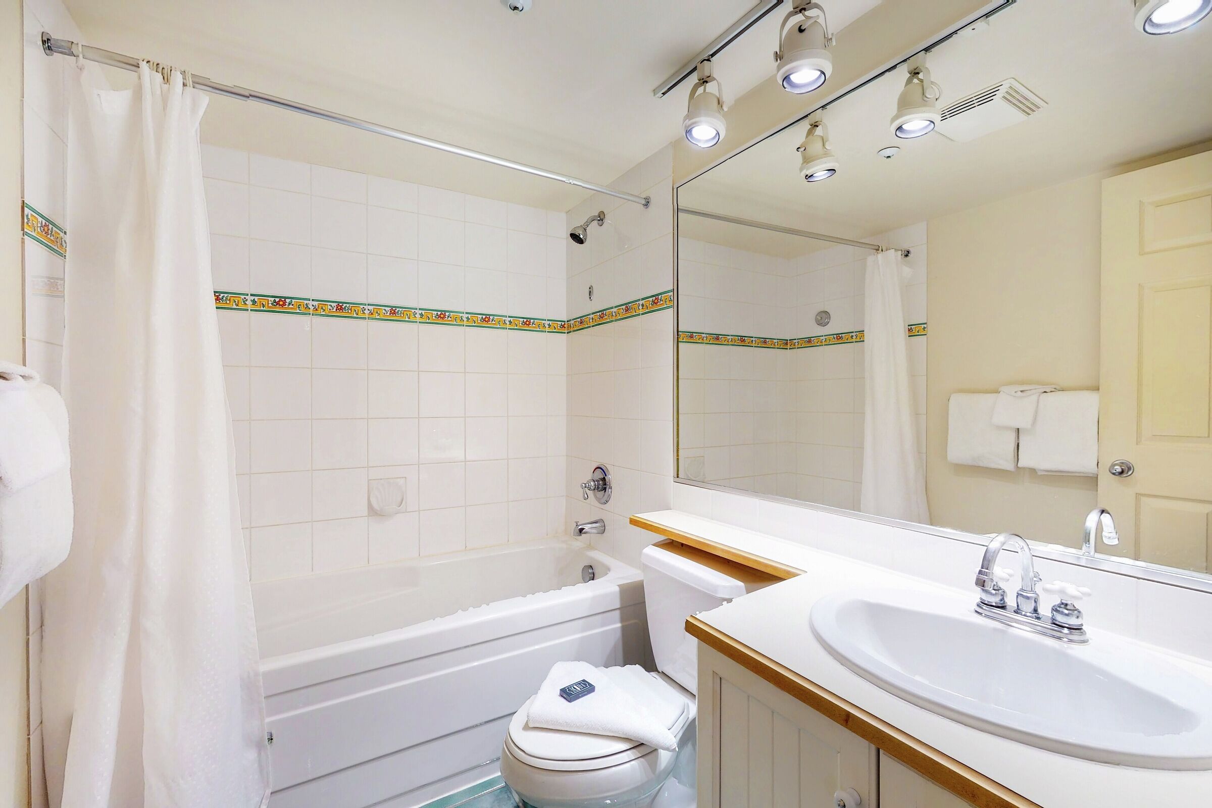 #421 - Bathroom
