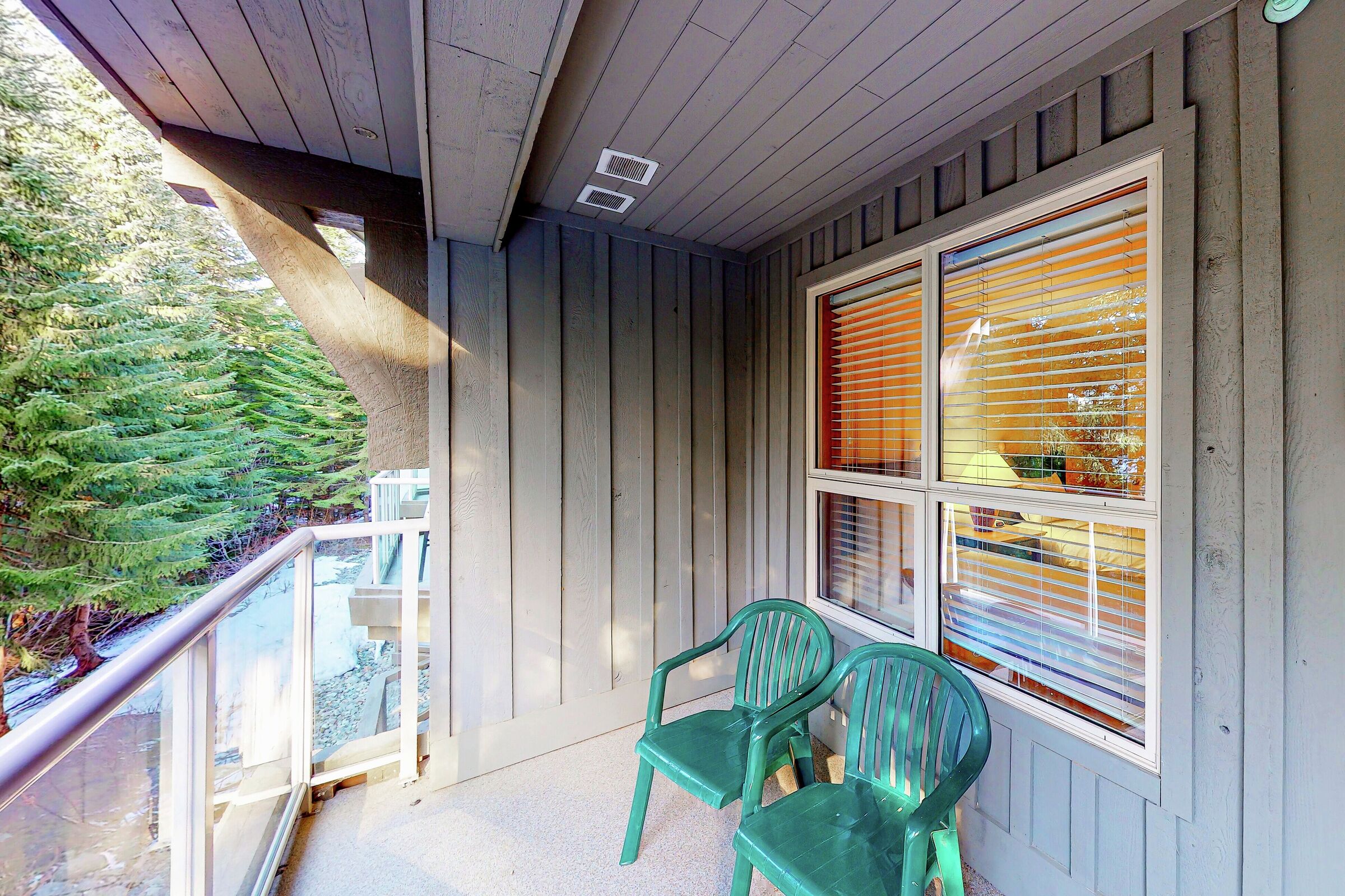 #225 - Balcony
