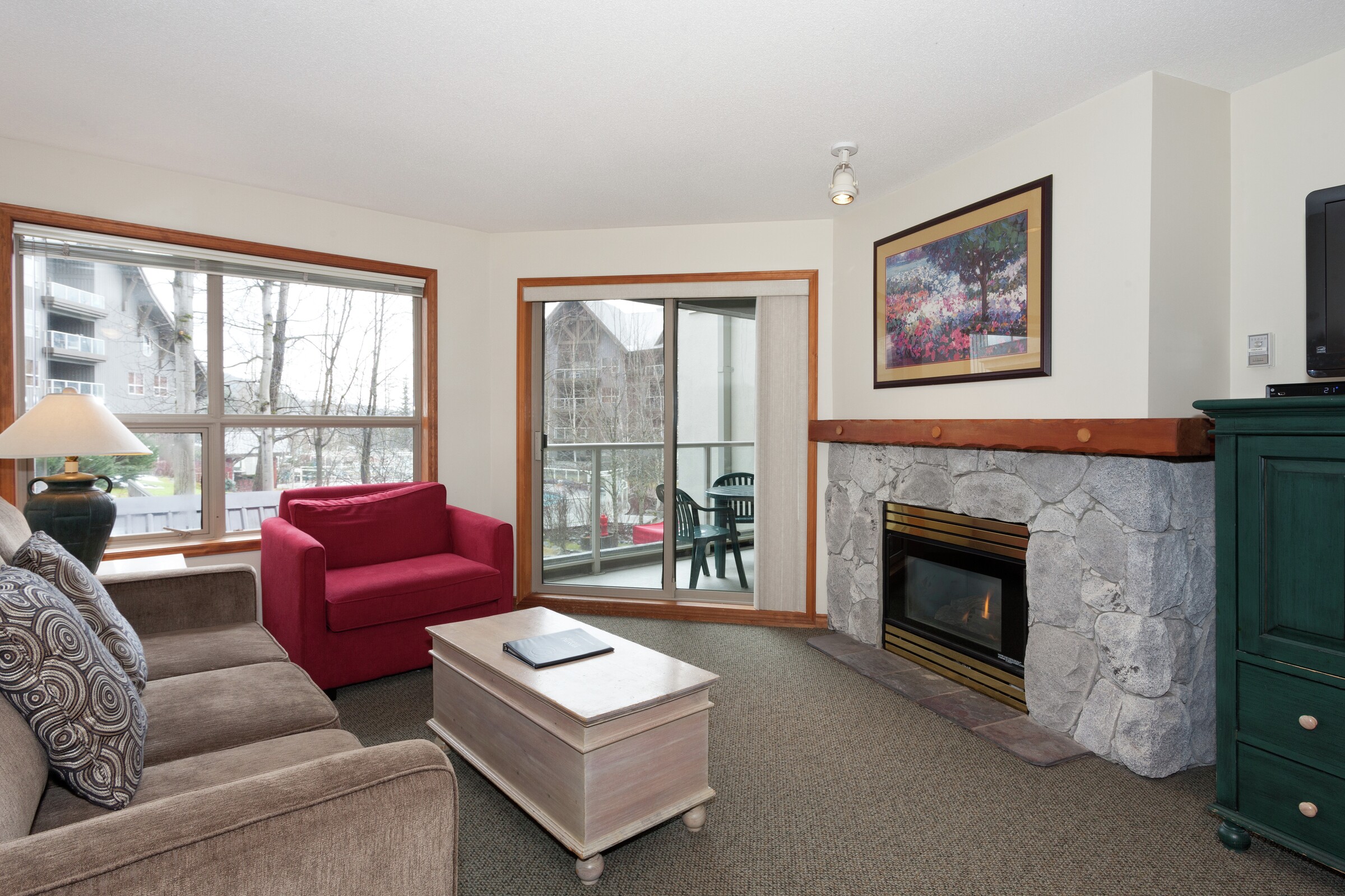 #264 - Living Room