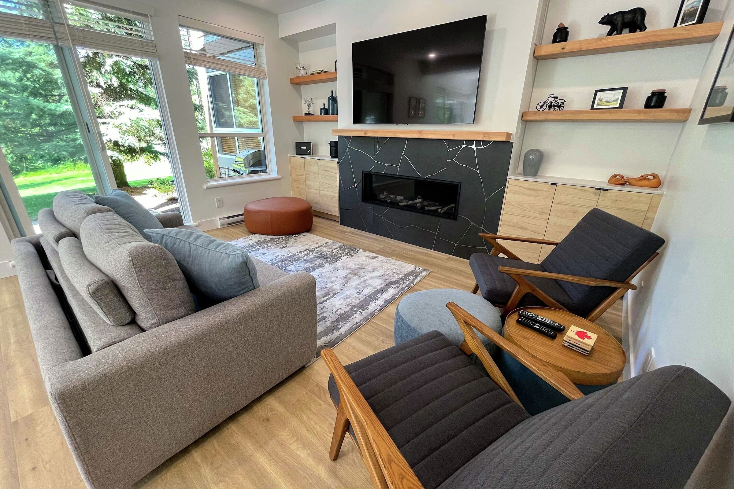 #16 - Living Area