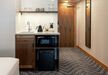 Gallery Thumbnail (Superior Hotel Room - Wet Bar)