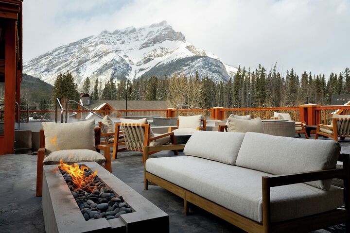Rooftop Terrace with Hot Pools