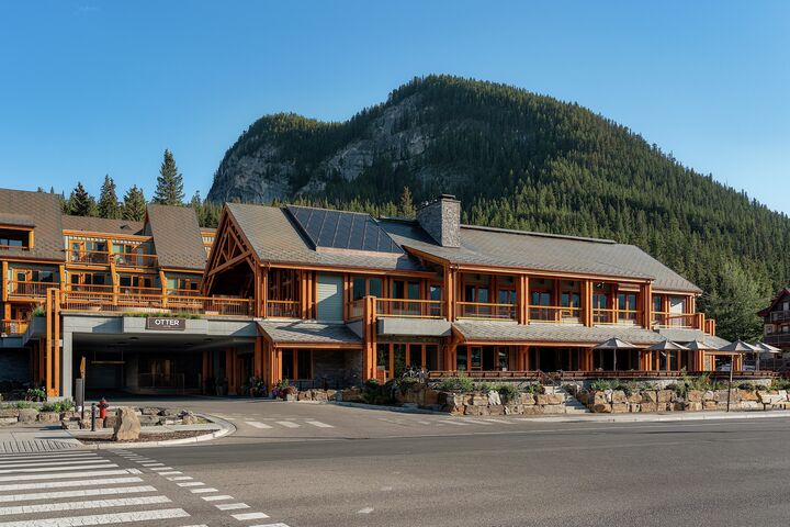 Otter Hotel