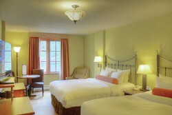 2 Queen - Guest Room
